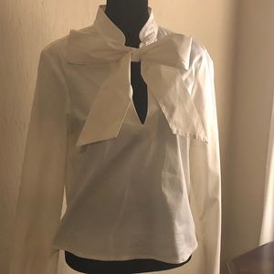 Blouse with bow